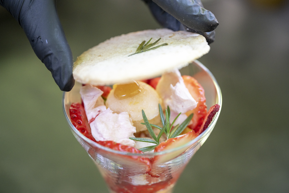 サンドリヨンの苺パフェ