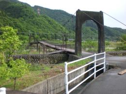 下部町内の吊り橋02
