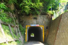 神戸トンネル2