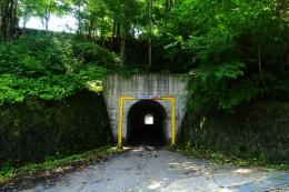 神戸トンネル4