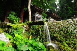 大滝湧き水近くのトンネル1