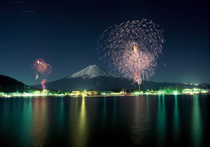 河口湖冬花火写真1