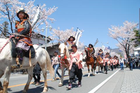 武田二十四将騎馬行列